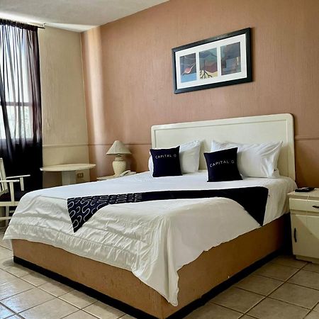 Hotel Marney 阿瓜斯卡达特斯 外观 照片