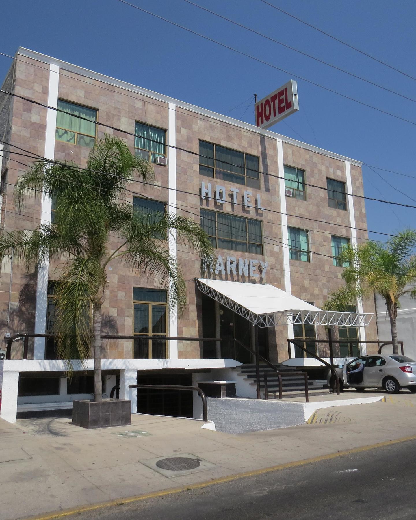 Hotel Marney 阿瓜斯卡达特斯 外观 照片
